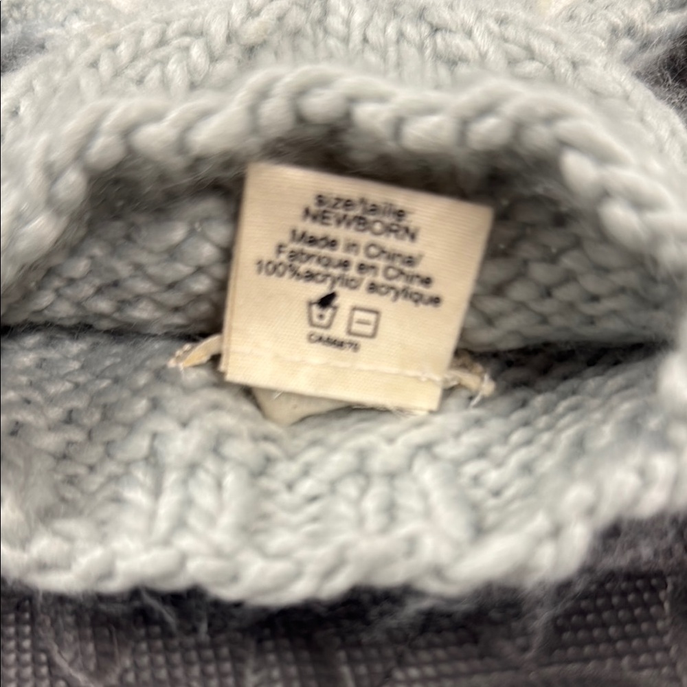 White Bunny Ear Knit Hat - The Blueberry Hill 0-3mo NWOT - Picture 4 of 4